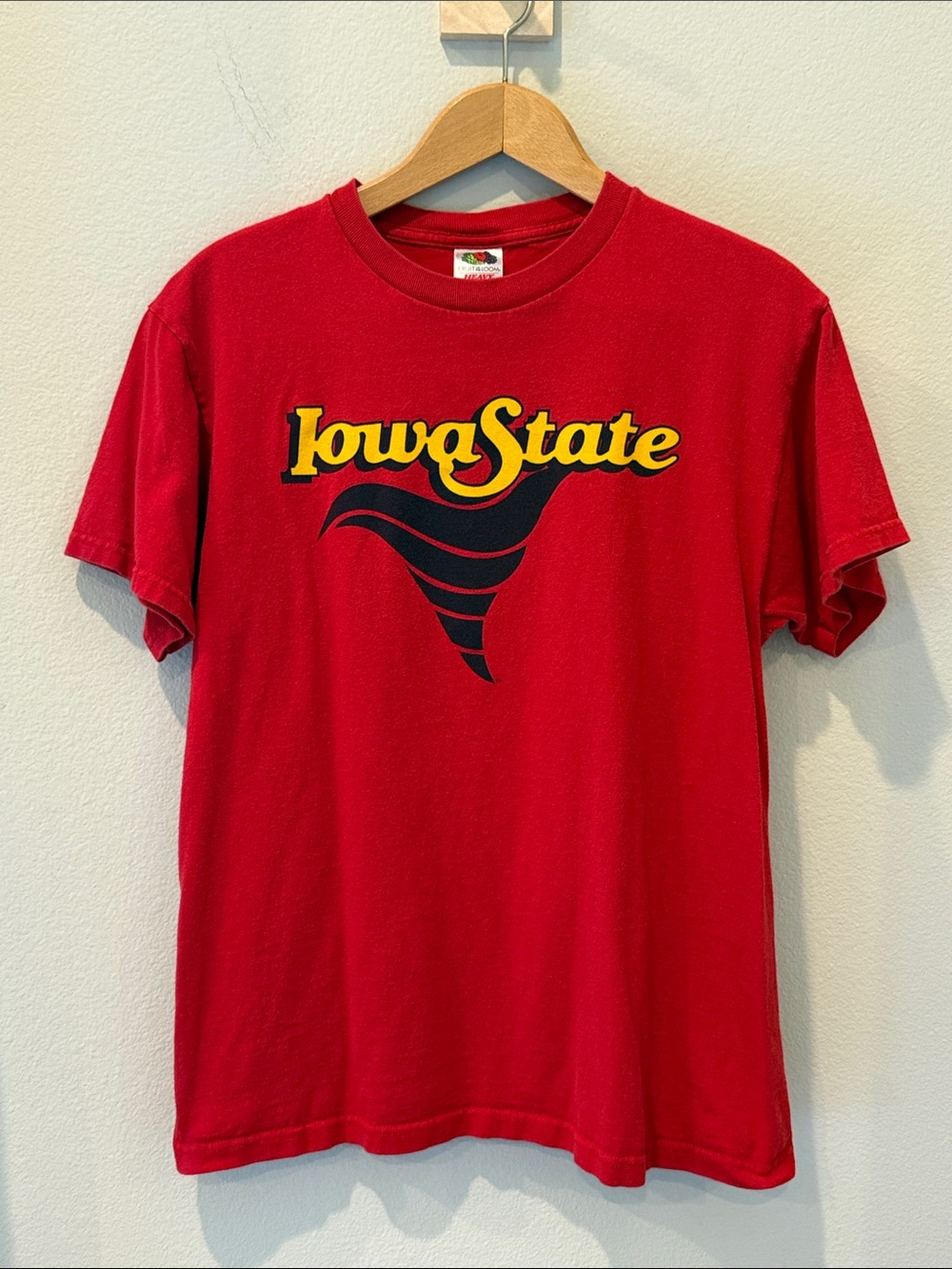 Vintage Iowa State Graphic Tee Cyclones Red Navy Gold Size‎ Medium